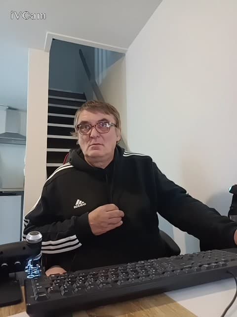 Profil de Lisandru, 37 ans, Rencontre sex à Ramosch (Grisons)