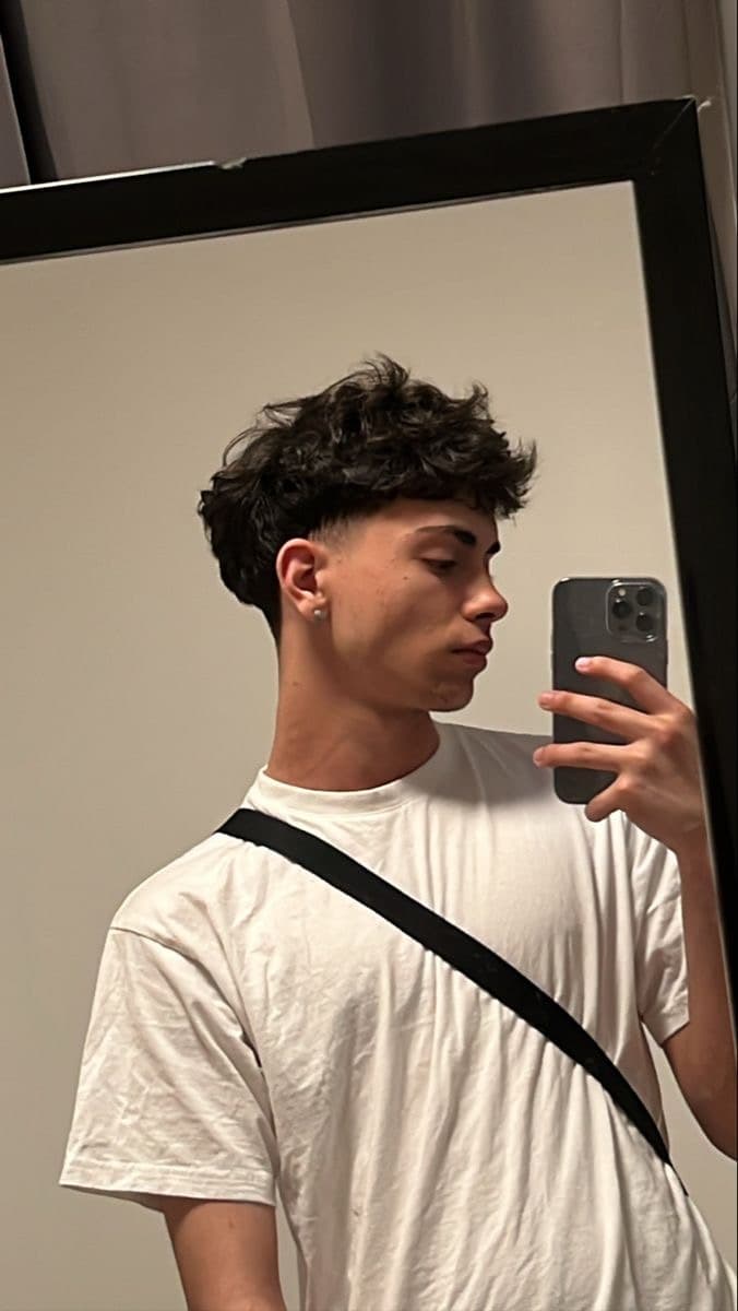 Profil de Giovanni, 20 ans, Rencontre sex à Allenwinden (Zoug)