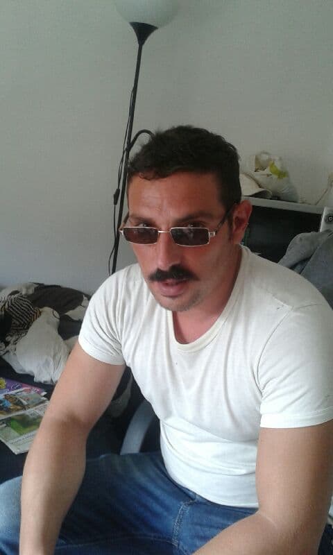 Profil de Armel, 33 ans, Rencontre sex à Vers-l'Eglise (Vaud)