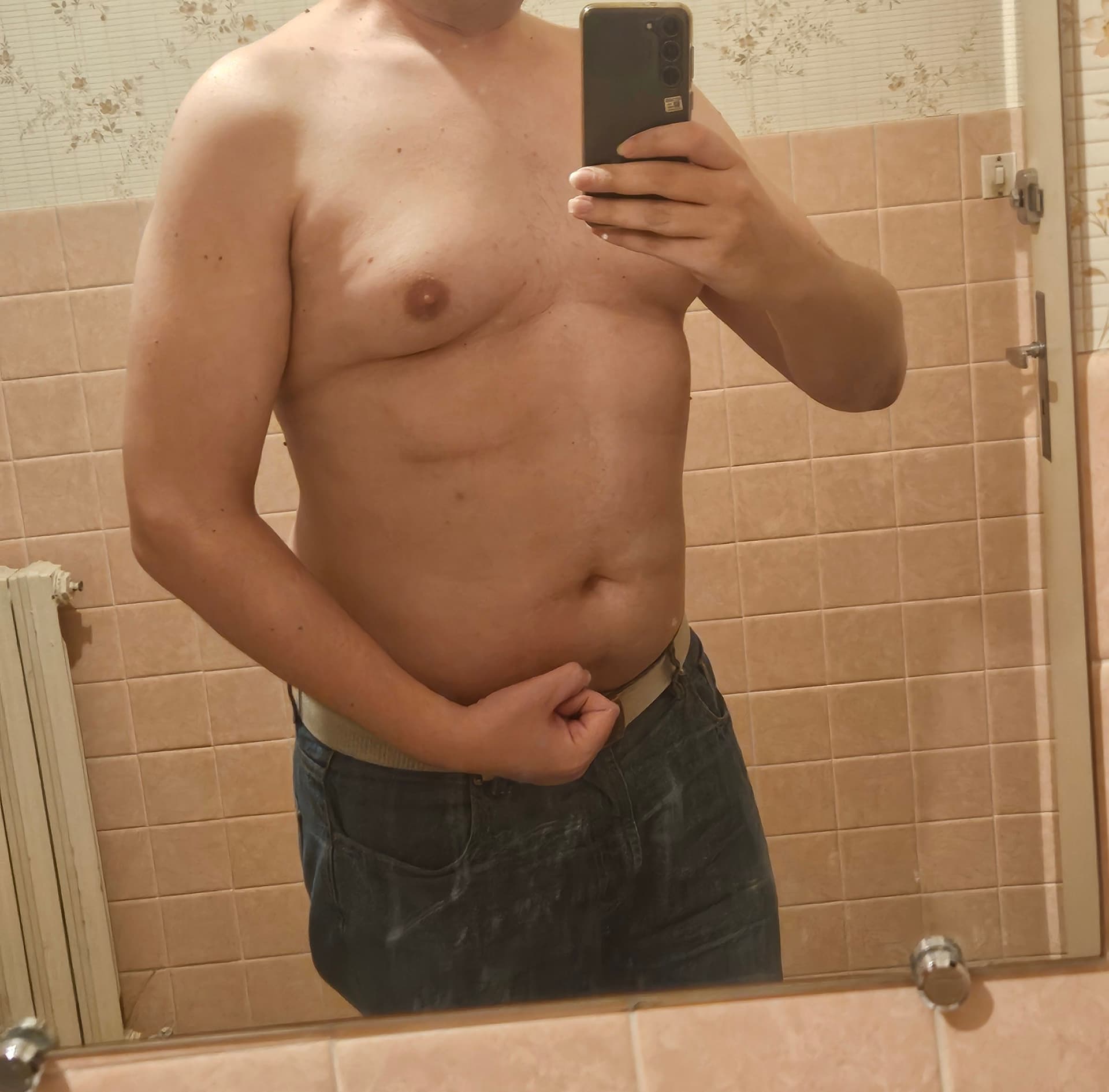 Profil de Maxime, 44 ans, Rencontre sex à Corcelles-près-Concise (Vaud)