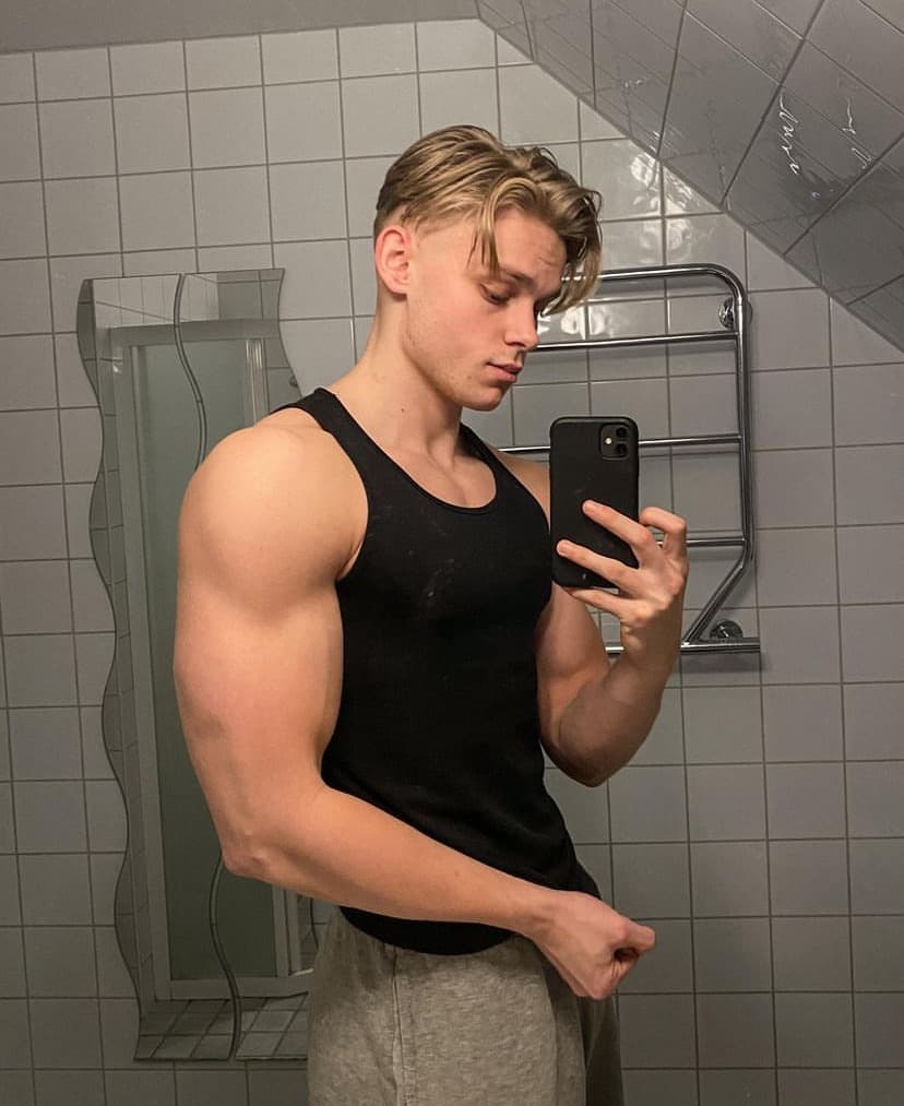 Profil de Wesley, 33 ans, Rencontre sex à Kleindöttingen (Argovie)