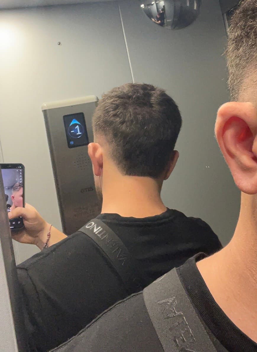 Profil de Malone, 21 ans, Rencontre sex à Waltensburg/Vuorz (Grisons)