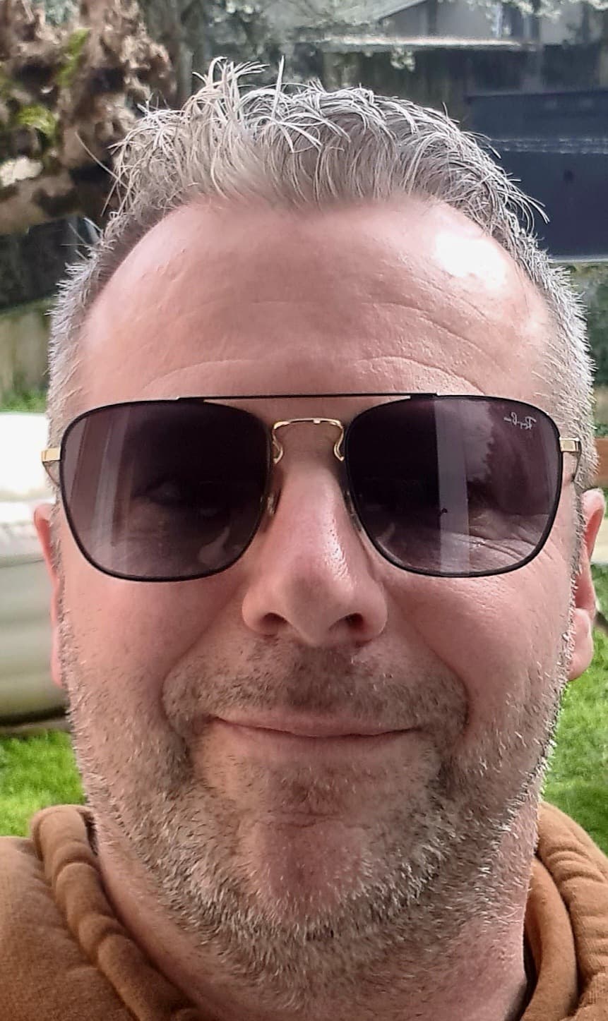 Profil de Tenzin, 22 ans, Rencontre sex à Trun (Grisons)