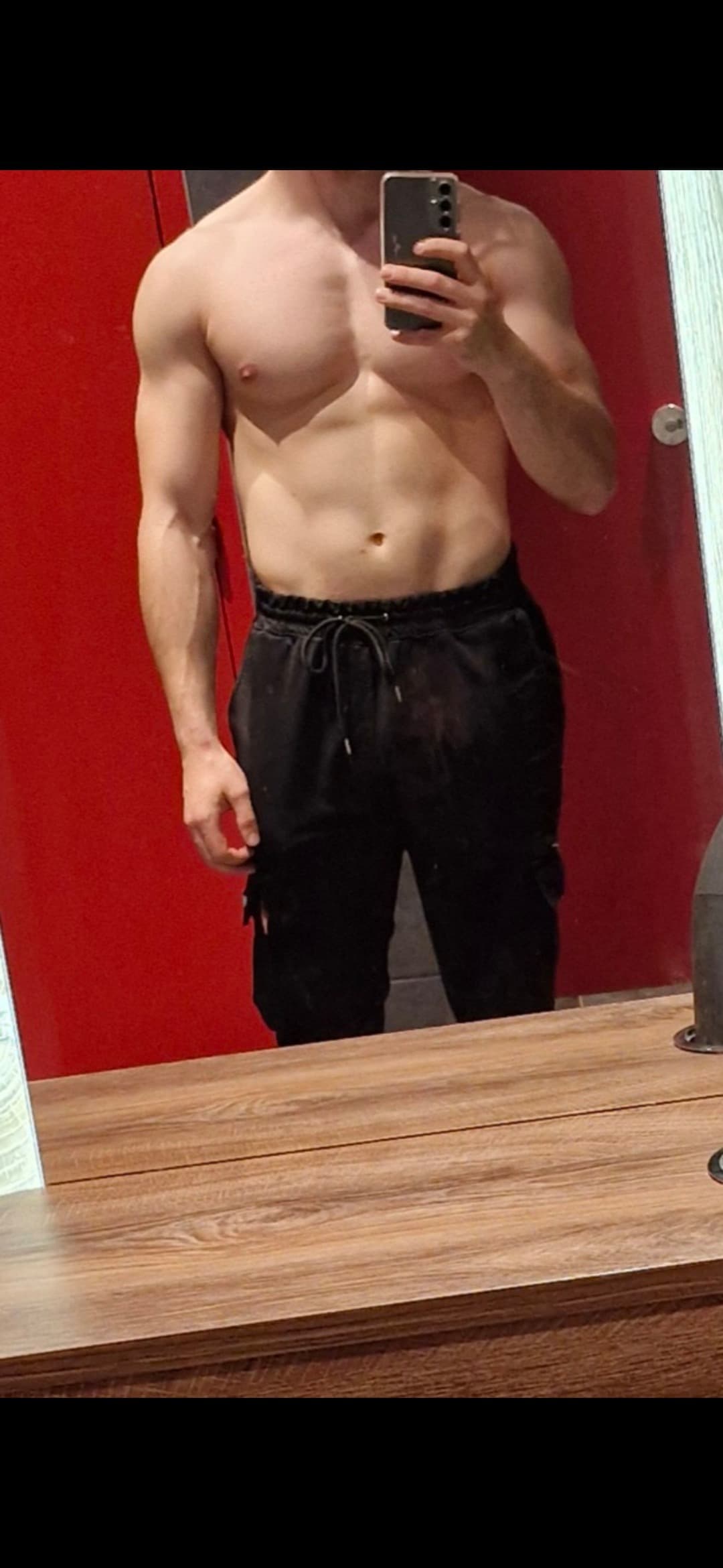 Profil de Léo, 30 ans, Rencontre sex à Bristen (Uri)