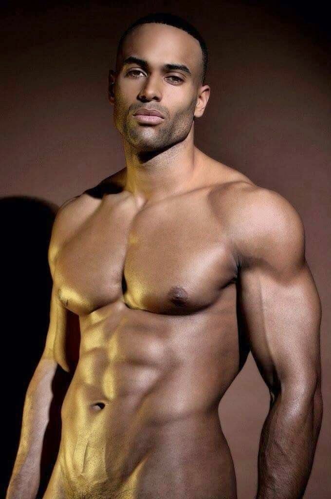 Profil de Vincenzo, 43 ans, Rencontre sex à Tschiertschen (Grisons)