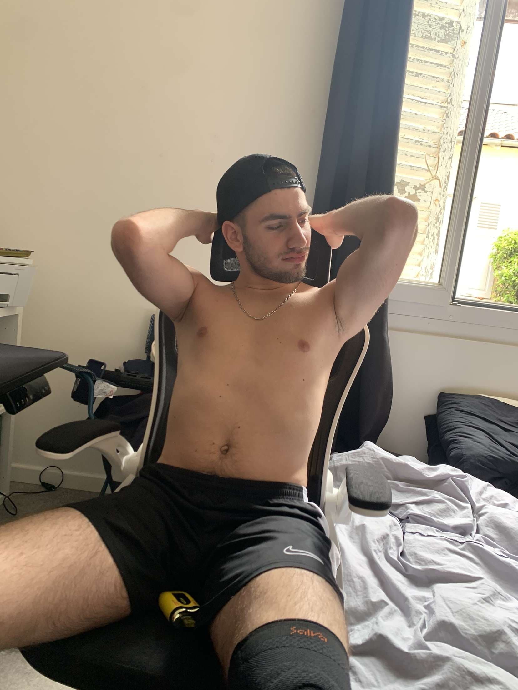 Profil de Neven, 24 ans, Rencontre sex à Diessbach b. Büren (Berne)