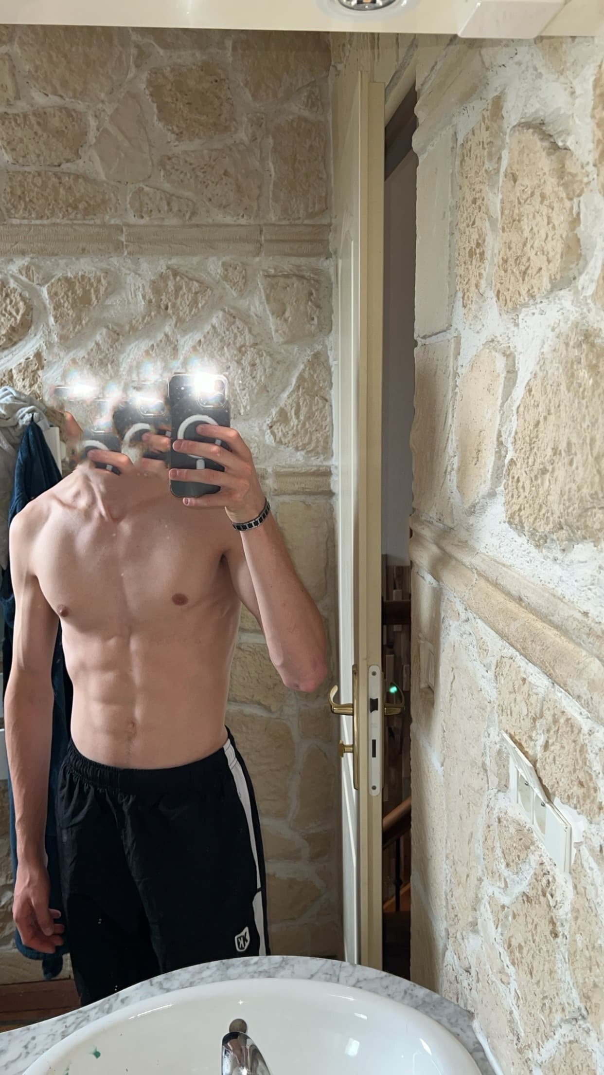 Profil de Luis, 19 ans, Rencontre sex à Fischbach LU (Lucerne)