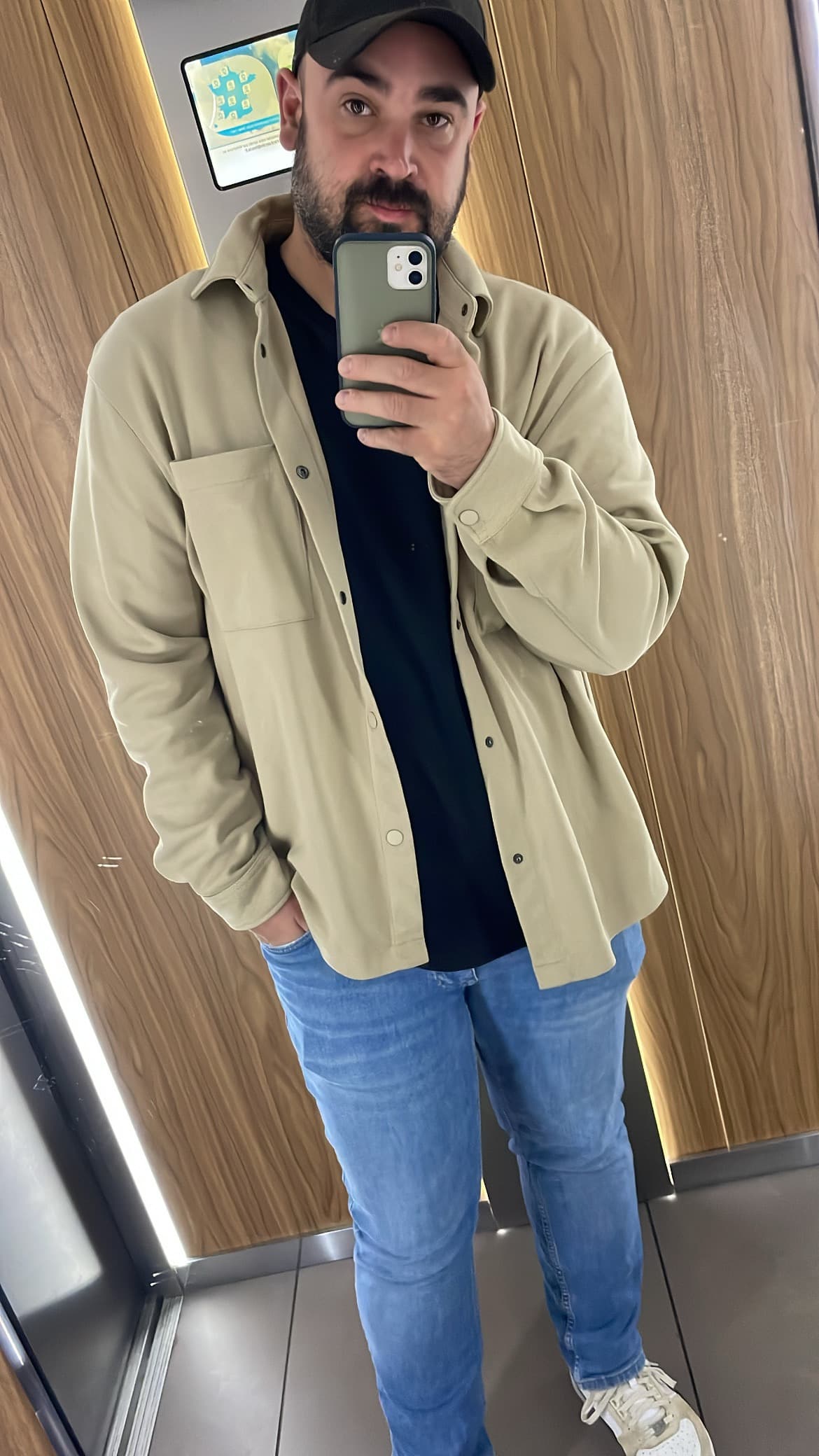 Profil de Riyad, 38 ans, Rencontre sex à Glashütten (Argovie)