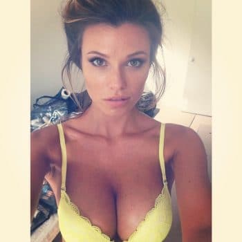 Syrine Rencontre sex Kirchlindach