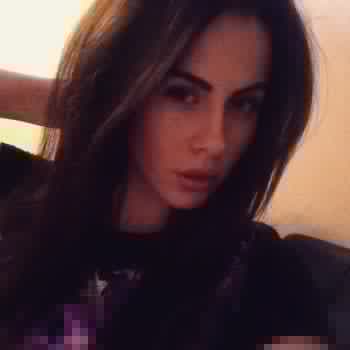 Maylis Rencontre sex Corban