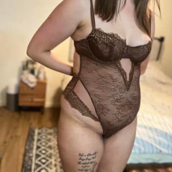 Justine - Rencontre sex à Büren zum Hof Profil de Justine, 44 ans, Rencontre sex à Büren zum Hof (Berne)
