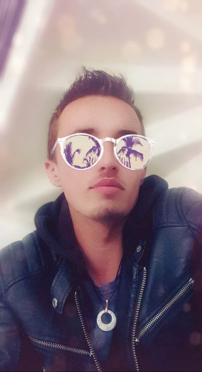 Wayatt - Rencontre sex à Dardin Profil de Wayatt, 30 ans, Rencontre sex à Dardin (Grisons)