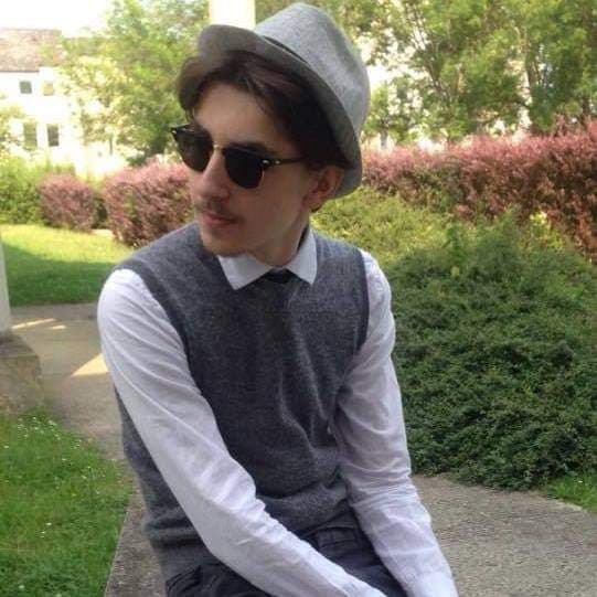 Constant - Rencontre sex à Castrisch Profil de Constant, 23 ans, Rencontre sex à Castrisch (Grisons)