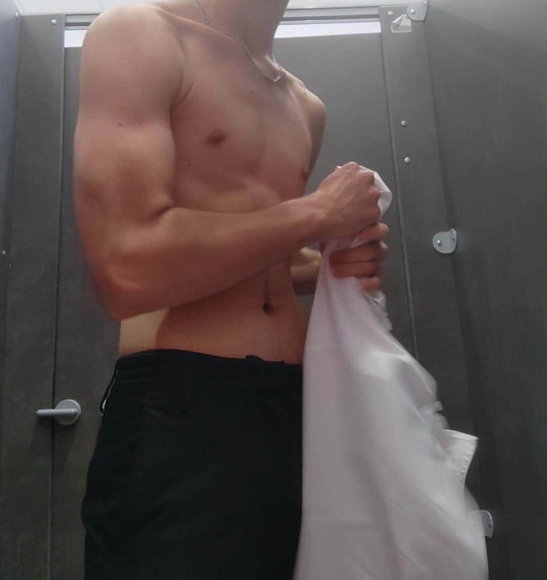 Gabi - Rencontre sex à Fischbach-Göslikon Profil de Gabi, 29 ans, Rencontre sex à Fischbach-Göslikon (Argovie)