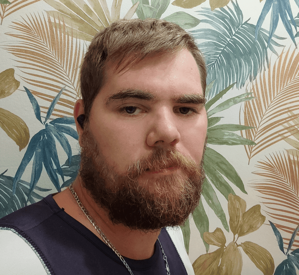 Foucauld - Rencontre sex à Ennetmoos Profil de Foucauld, 32 ans, Rencontre sex à Ennetmoos (Nidwald)