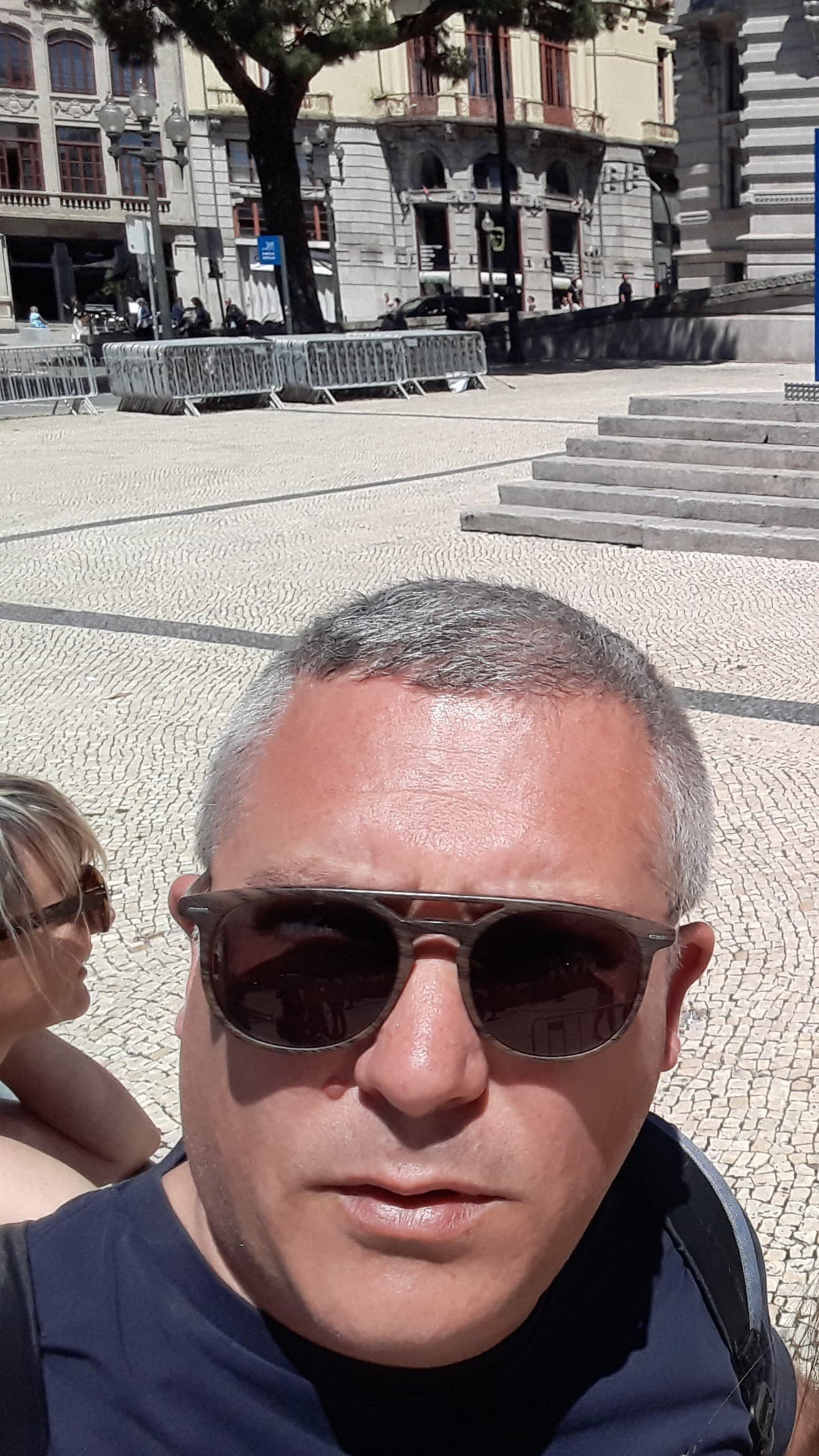 Loris - Rencontre sex à Penthéréaz Profil de Loris, 42 ans, Rencontre sex à Penthéréaz (Vaud)