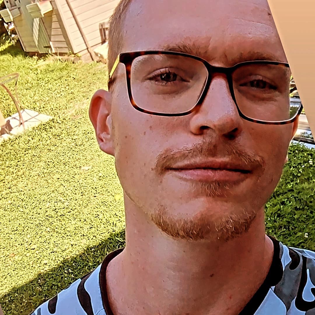 Mattéo - Rencontre sex à Maracon Profil de Mattéo, 44 ans, Rencontre sex à Maracon (Vaud)