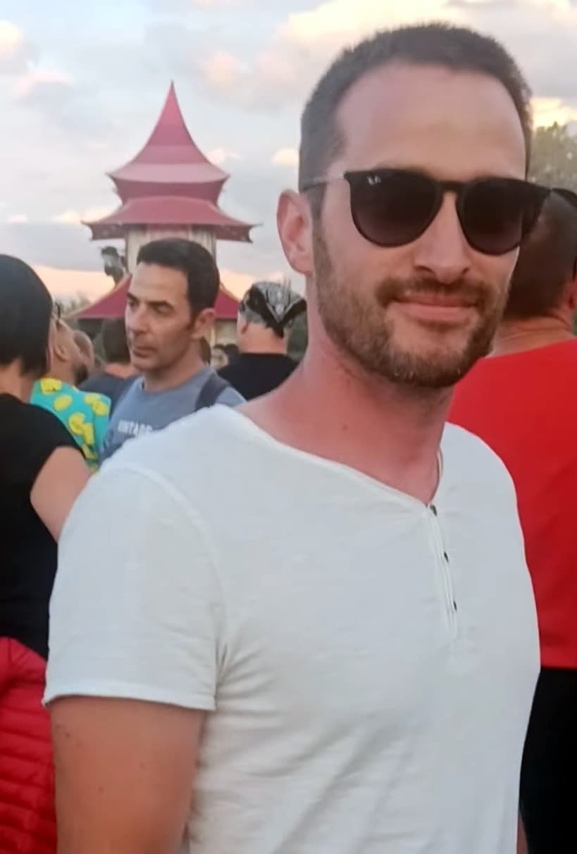 Albert - Rencontre sex à Cazis Profil de Albert, 20 ans, Rencontre sex à Cazis (Grisons)