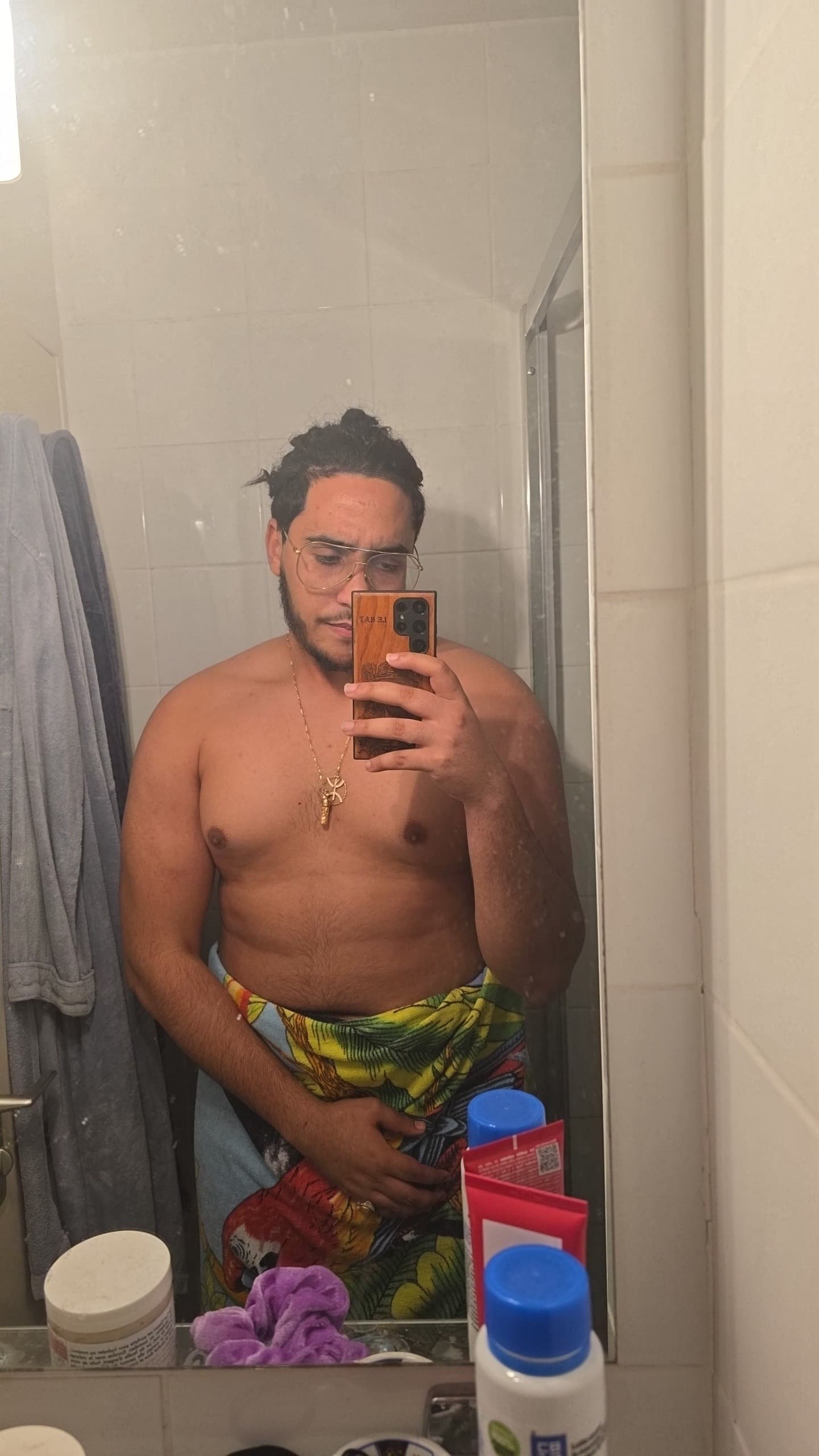 Kamil - Rencontre sex à Paspels Profil de Kamil, 27 ans, Rencontre sex à Paspels (Grisons)