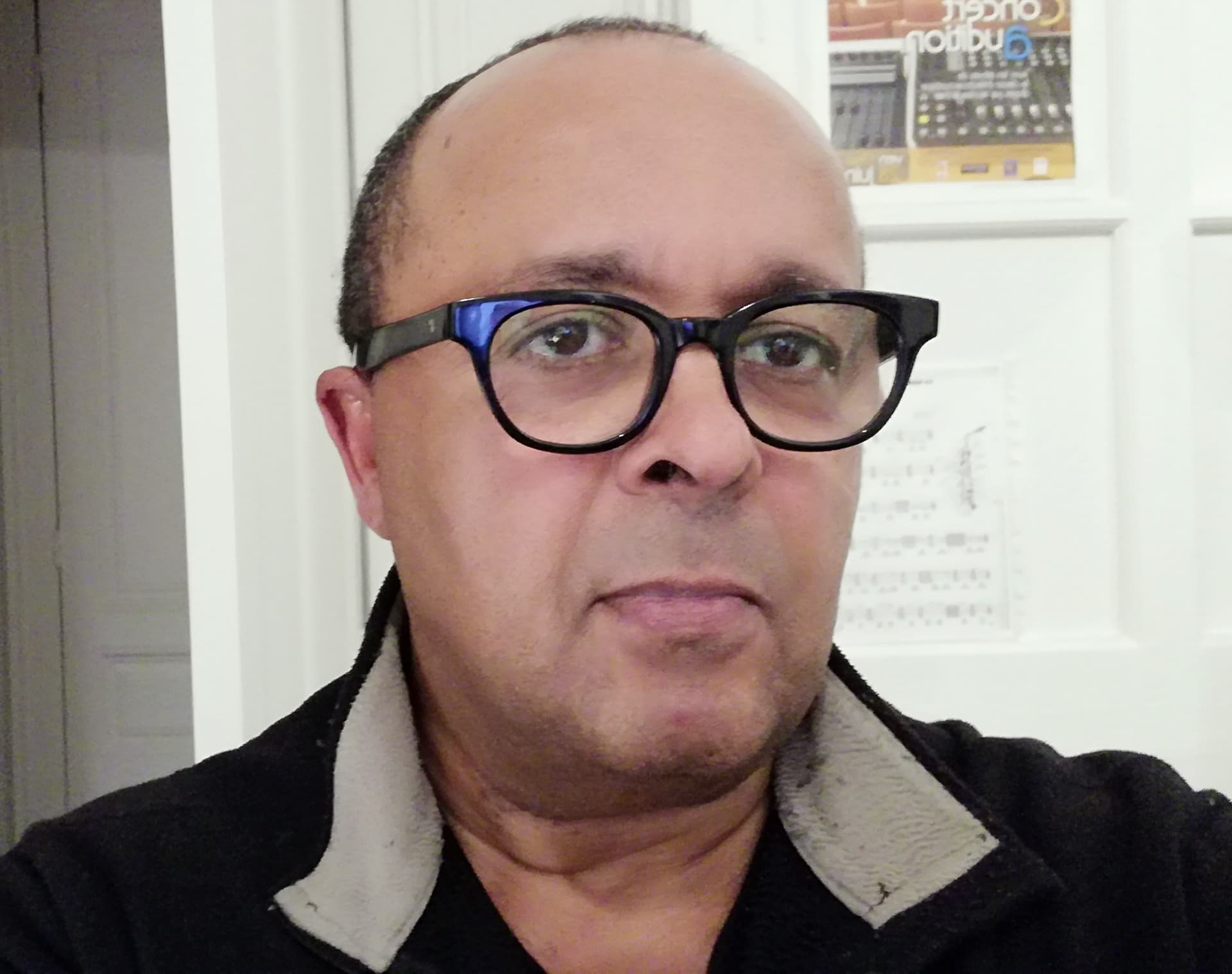 Youenn - Rencontre sex à Prêles Profil de Youenn, 32 ans, Rencontre sex à Prêles (Berne)