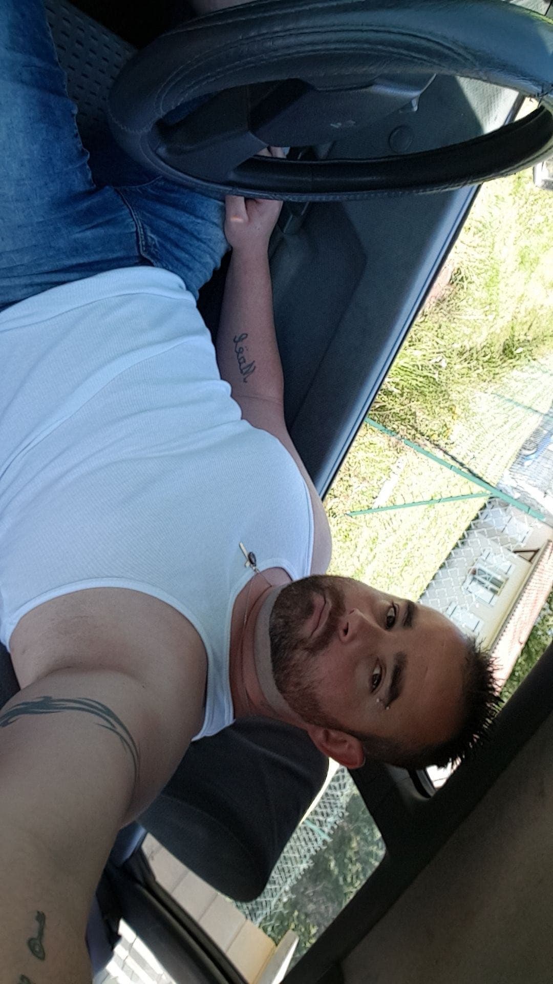 Nil - Rencontre sex à Aclens Profil de Nil, 33 ans, Rencontre sex à Aclens (Vaud)