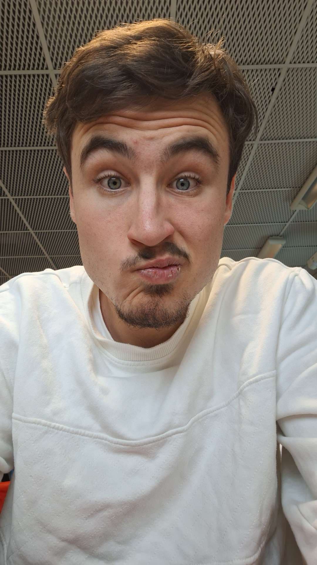 Hippolyte - Rencontre sex à Paspels Profil de Hippolyte, 38 ans, Rencontre sex à Paspels (Grisons)